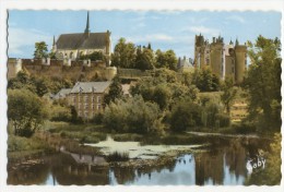 MONTREUIL-BELLAY. - Vue Sur Le Thouet.  Le Château Et L'Eglise.  CPSM 9x14 - Montreuil Bellay