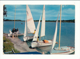 18  -  ETANG Du PUITS - Préparatifs Pour La Régate / Voile Sport //  8/654 - Argent-sur-Sauldre