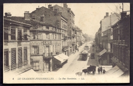 CPA ANCIENNE- FRANCE- LE CHAMBON-FOUGEROLE (42)- LA RUE GAMBETTA- TRES BELLE ANIMATION- TRAMWAYS- ATTELAGE- COMMERCES- - Le Chambon Feugerolles