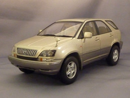 Autoart 70036, Toyota Harrier RHD, 1:18 - AutoArt