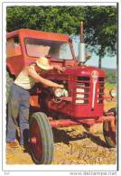 Tracteur BM Rouge ; + Paire Timbres Au Verso Correspondant ; 1966, TB - Trattori