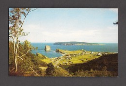 QUÉBEC - PERCÉ QUÉ. - DU PIC DE L'AURORE VUE DU ROCHER DU VILLAGE ET DE L'ILE BONAVENTURE - Percé