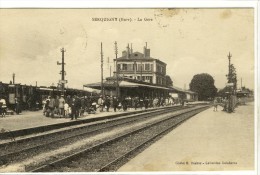 Carte Postale Ancienne Serquigny - La Gare - Chemin De Fer - Serquigny