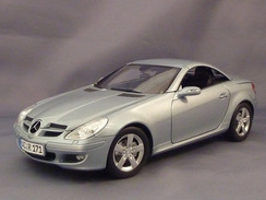 Minichamps 100033130, Mercedes SLK, 2004, 1:18 - Minichamps