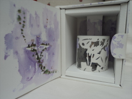 LOLITA LEMPICKA MINI "" DENTELLE DE LUMIERE "" MINI + PHOTOPHORE  VOIR & LIRE !!! - Miniatures Womens' Fragrances (in Box)