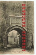 17 - PONT L'ABBE D'ARNOULT - Porte Féodale Et Monument Aux Morts De La Guerre 14 - Café Francais - Dos Scanné - Pont-l'Abbé-d'Arnoult