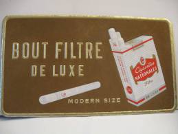 PLAQUE CARTON FLOQUE PUB  CIGARETTES NATIONALES -BOUT FILTRE DE LUXE -MODERN SIZE - Usines à Alger Et Marseille - Pappschilder