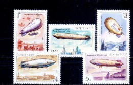 Russie 1991 - Yv.no.5877/81  Neufs**(d) - Zeppelines