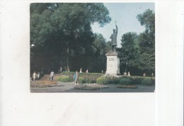 ZS38146 The Entrance To The Pushkin Park    2 Scans - Moldova