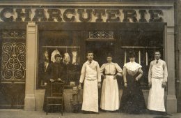 CARTE PHOTO.Charcuterie.A Situer. Etat TB. - Sonstige & Ohne Zuordnung