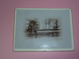 Photo Ancienne Velo Chien Parc Bicyclette - Cyclisme