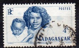 MADAGASCAR 1946  Betsimisaraka Mother & Child - 4f Blue FU - Gebraucht