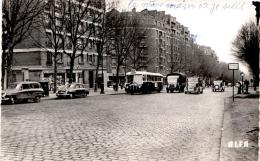 Boulevard Mortier 1950 Soult Davout RIPOLIN Daumesnil AuTOBUS CAR AUTOMOBILE CITROEN RENAULT PEUGOT COMMERCE EPICERIE - Arrondissement: 20