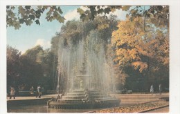 ZS38632 Monumento A  A S Pushkin En El Parqe Que Lleva El Npombre Del Poeta   2 Scans - Moldova