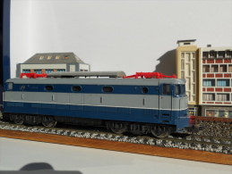 SCALA H0 - LIMA Loco Elettrica FS E 444 TARTARUGA - SENZA PANTOGRAFI - Locomotieven