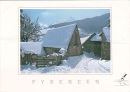 Cp , RÉGIONS , MIDI-PYRÉNÉES , Les Pyrénées Sous La Neige - Midi-Pyrénées