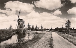 KINDERDIJK  -  Moulin à Vent - Kinderdijk