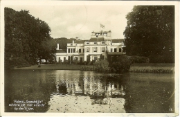 CP De BAARN-SOESTDIJK " Paleis Soestdijk , Achterzijde Met Uitzicht Op Den Vijver " . - Baarn