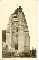 CP De NEUVY-SAUTOUR " Le Clocher Et Le Monument Aux Morts " . - Neuvy Sautour