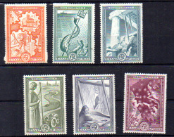 Série «Reconstruction », Yv.  575 / 580**, Cote 250 € - Unused Stamps