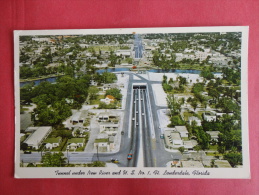- Florida >  Fort Lauderdale  Tunnel Under  New River US No 1  1964 Cancel  ------ Ref 1023 - Fort Lauderdale