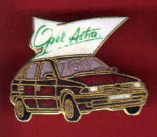 29439-Pin's Opel Astra.signé Démons Et Merveilles - Opel