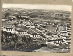 65   LANNEMEZAN     VUE  AERIENNE  SUR  L HOPITAL DE  LANNEMEZAN   CONSTRUIT EN 1934 ET  OUVERT  LE 27  09  1938 - Lannemezan