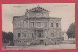 SORGUES -->  La Mairie - Sorgues