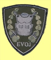 SLOVENIA, SLOVENIAN  ARMY PATCH FOR COMBAT UNIFORM, VELCRO - Ecussons Tissu