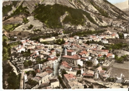 CP  26  LUC - En - DIOIS    2 -  Vue   D'ensemble    Village  De  530  Habitants - Luc-en-Diois