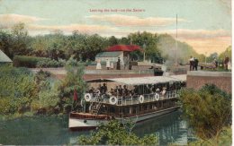 Royaume Uni. Worcester. Leaving The Lock-on The Severn - Other & Unclassified