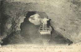 La Balme Les Grottes Interieur Des Grottes Retour Du Lac De 180m De Longueur - La Balme-les-Grottes