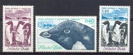 Naa1074 FAUNA VOGELS PINGUINS PENGUINS BIRDS VÖGEL OISEAUX TAAF TERRES AUSTRALES ET ANTARCTIQUES FRANCAISES 1980 PF/MNH - Pingouins & Manchots