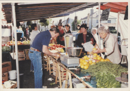 ¤¤  CHEVILLY-LARUE  -  25 Mai 1986 - Le Petit Marché Place De La Liberation    ¤¤ - Chevilly Larue