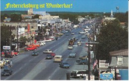 Fredericksburg TX Texas, Main Street Scene, Mobil Gas Station, Auto, C1980s Postcard - Sonstige & Ohne Zuordnung