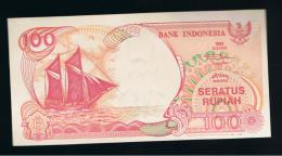 INDONESIA -  100 Rupias 1992 (99) SC  P-127 - Indonesia