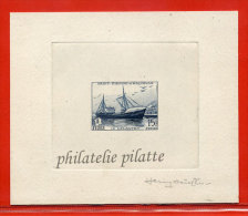 SAINT PIERRE ET MIQUELON N°352 EPREUVE D´ARTISTE BATEAU DE PECHE COULEUR EN BLEU - Non Dentelés, épreuves & Variétés