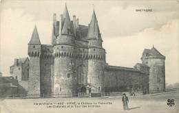 VITRE LE CHATEAU DES ARCHIVES - Vitre