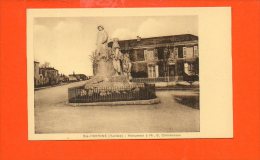 85 Sainte HERMINE : Monument à Mr G.clémenceau - Sainte Hermine