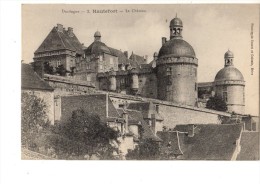 24----HAUTEFORT----le Château---voir  2 Scans - Hautefort