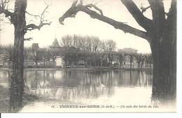11. VIGNEUX SUR SEINE. UN COIN DES BORDS DU LAC. - Vigneux Sur Seine