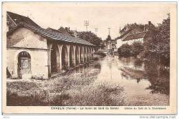 CHABLIS LE LAVOIR AU BORD DU SEREIN (EDITION DU CAFE DE LA CHABLISIENNE) REF 11837 - Chablis