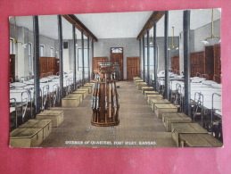 Fort Riley,KS--Interior Of Quarters--not Mailed--PJ 172 - Andere & Zonder Classificatie