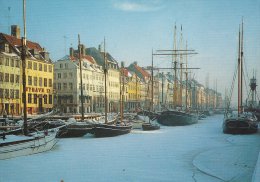 Sailing Ships In Port   Nyhavn Copenhagen Denmark    # 0850 - Voiliers