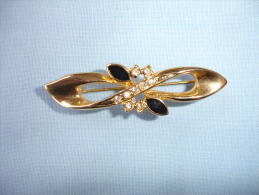 Broche En Metal Dore (13-2360) - Brooches