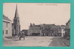LA SUZE --> La Place De L'Eglise - La Suze Sur Sarthe