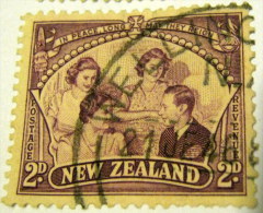 New Zealand 1946 Royal Family Peace Issue 2d - Used - Usati