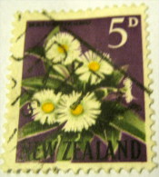 New Zealand 1960 Flower 5d - Used - Oblitérés