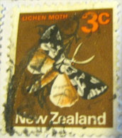 New Zealand 1970 Lichen Moth 3c - Used - Oblitérés