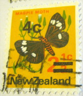 New Zealand 1971 Magpie Moth 2.5c Overprinted 4c - Used - Oblitérés